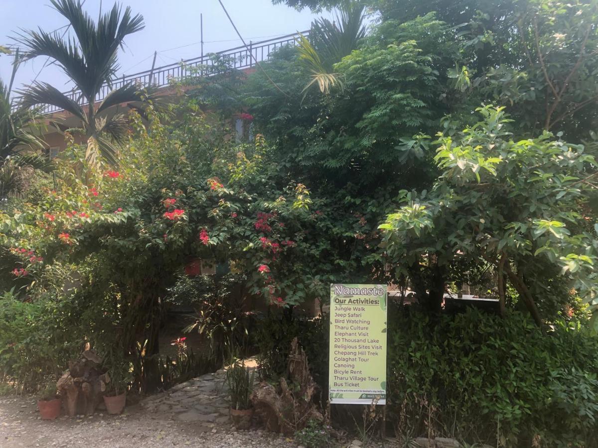 Tara Guesthouse - Sauraha,Chitwan Exterior foto