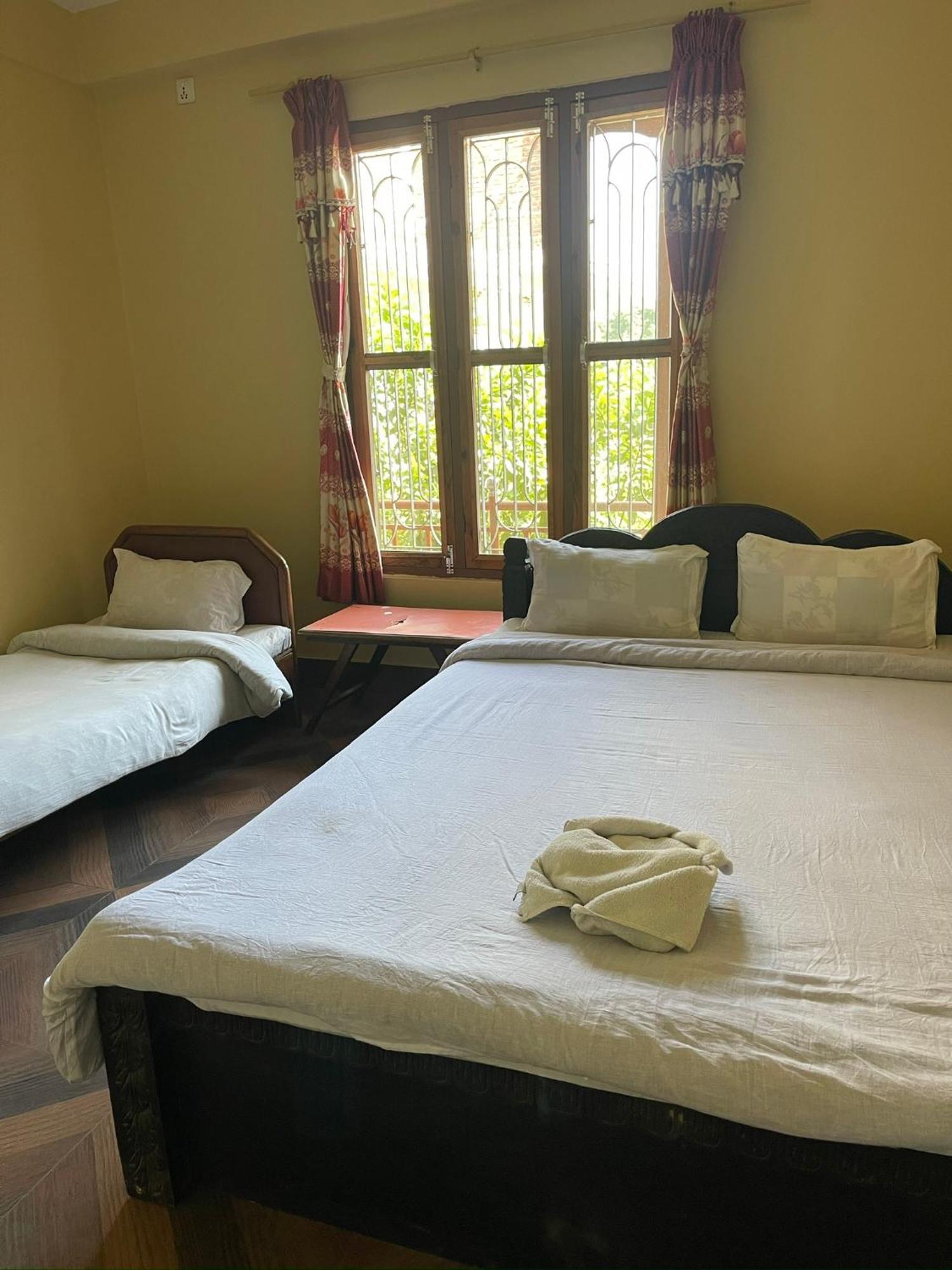 Tara Guesthouse - Sauraha,Chitwan Exterior foto