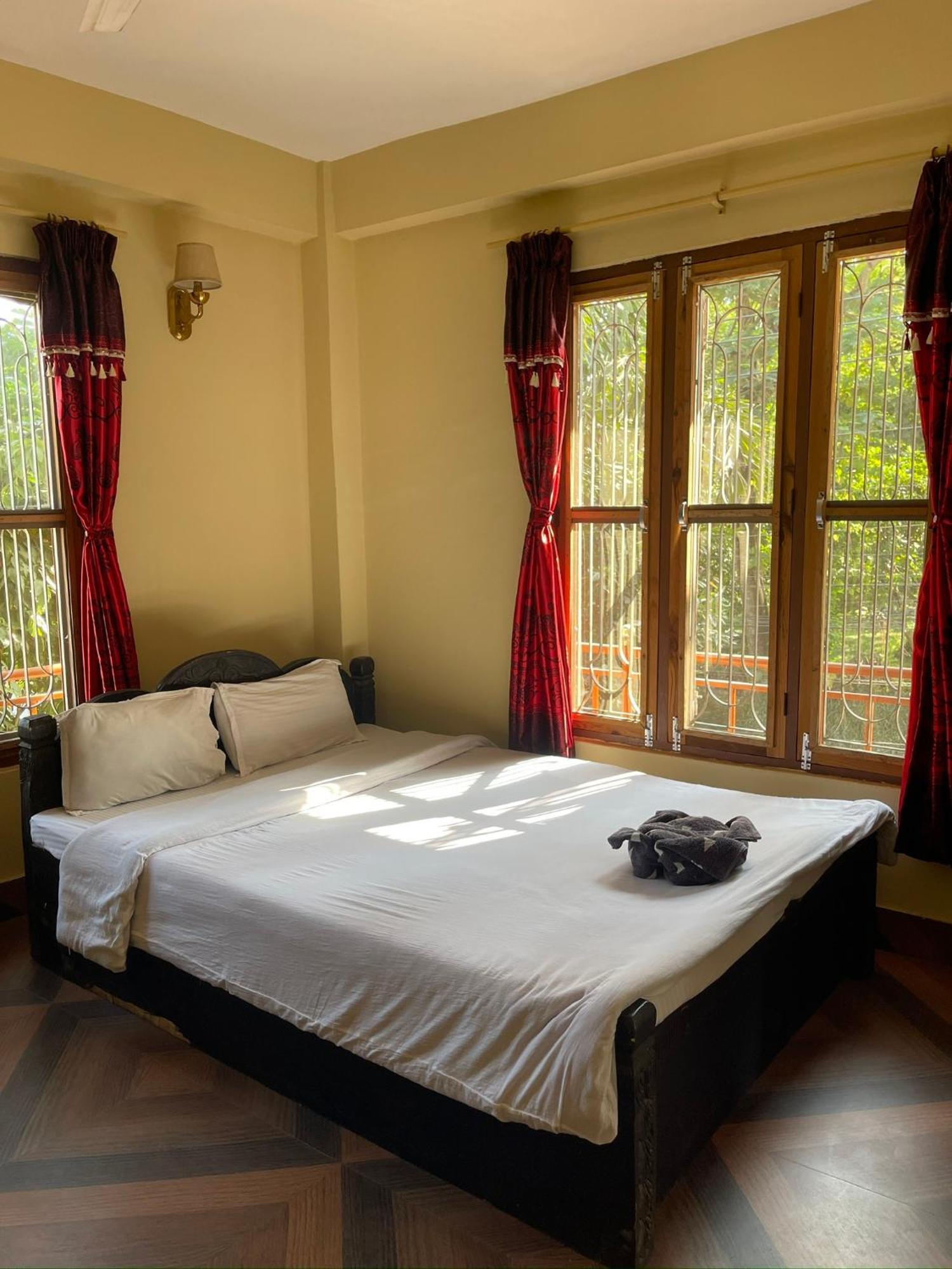 Tara Guesthouse - Sauraha,Chitwan Exterior foto